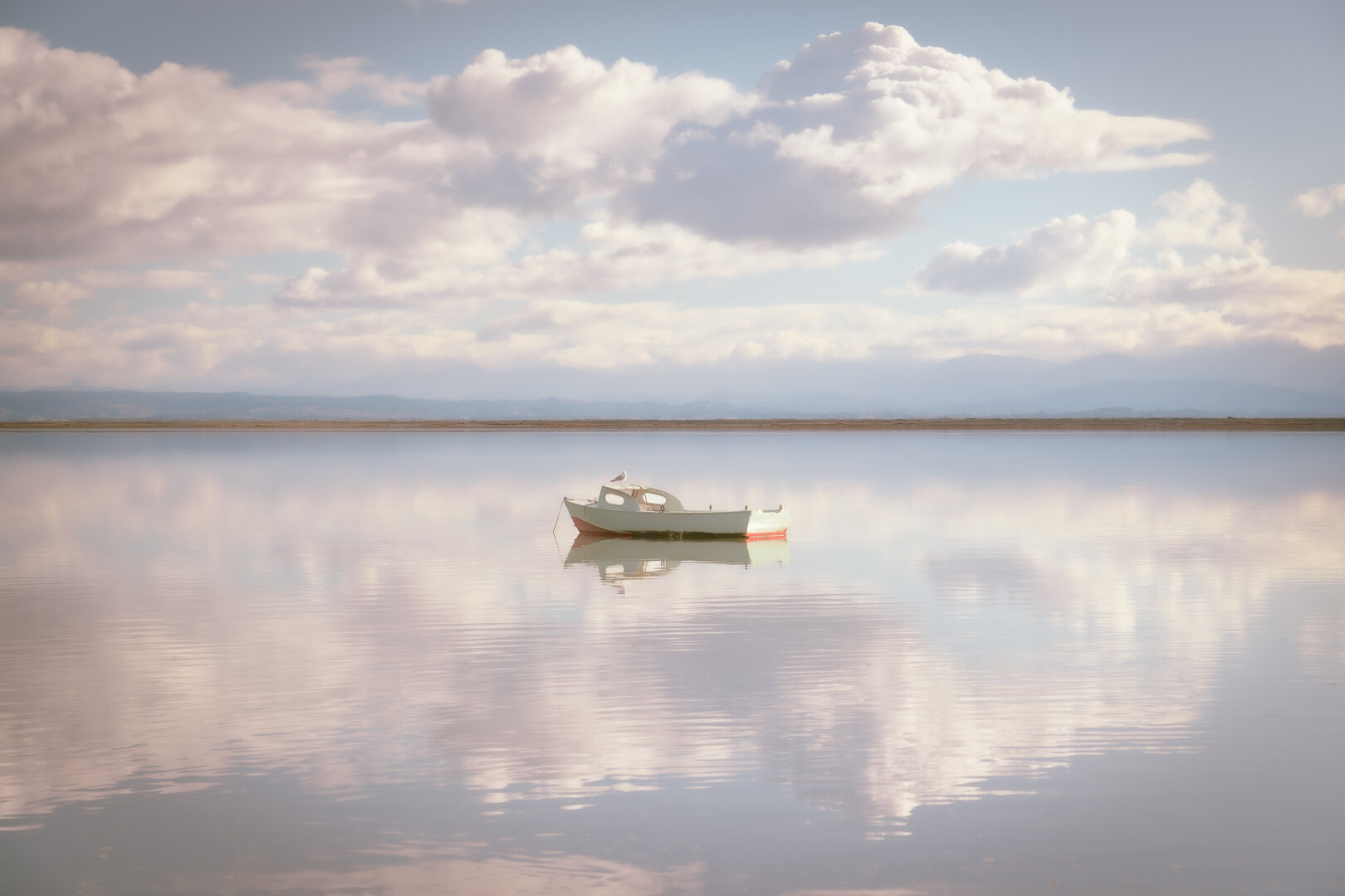 teaser for minimalistic photography